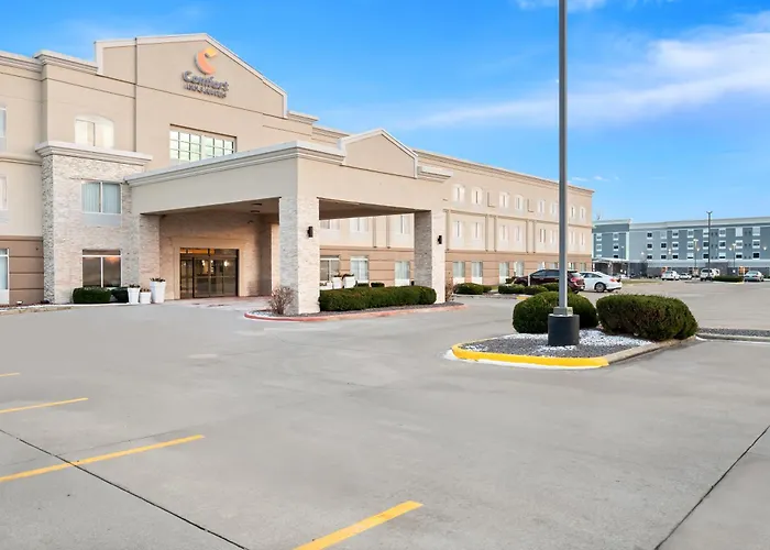 Comfort Inn & Suites Decatur-Forsyth