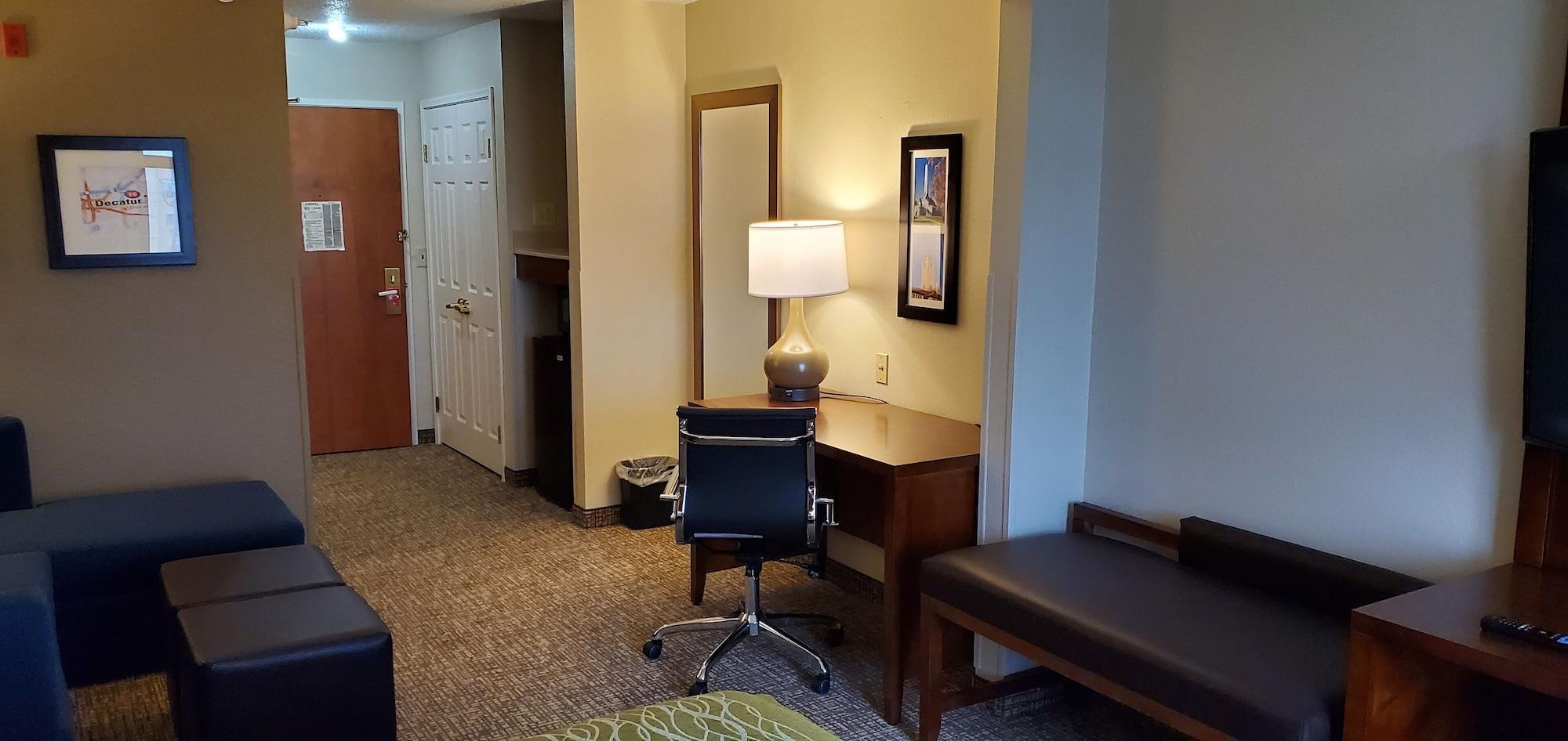 Comfort & Decatur-forsyth Forsyth