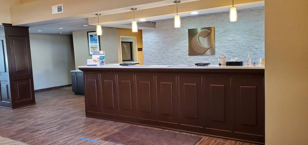 Comfort & Decatur-forsyth Hotel 3*