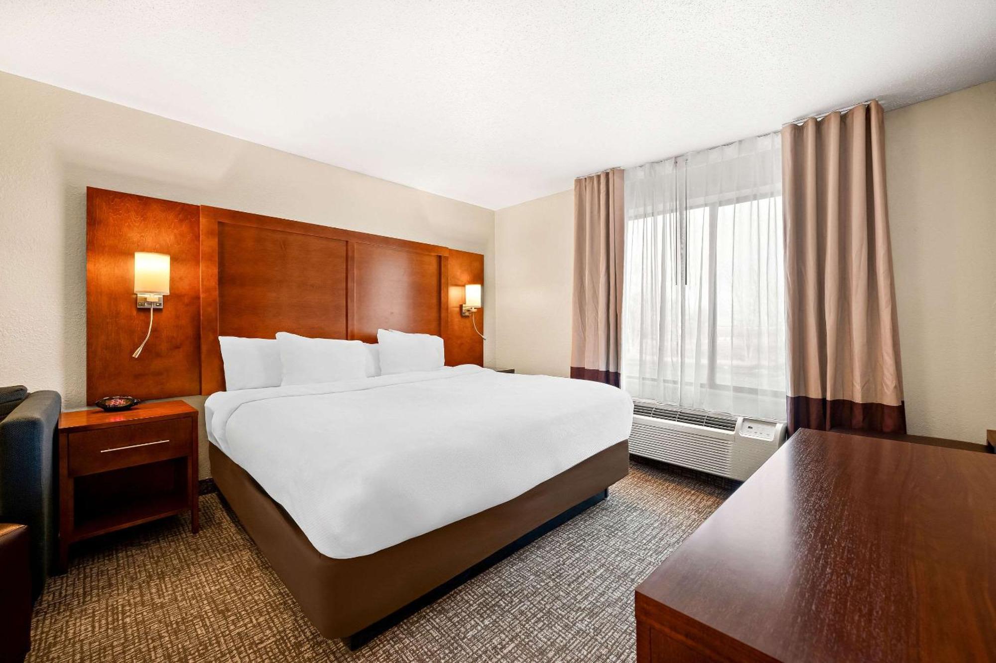 Comfort & Decatur-forsyth Hotel Forsyth